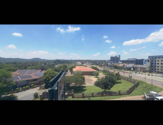 BUSINESS PROPERTY TO RENT IN LYNNWOOD GLEN